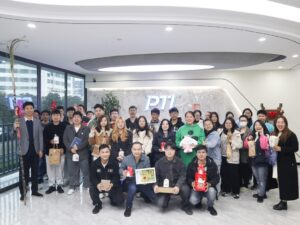 PTI 圣誕奇趣派對：暖意在禮物間流淌